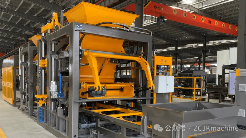 सर्वो-संचालित ब्लक निर्माण मेसिनहरू: ऊर्जा-कुशल प्रविधिको साथ 30-50% द्वारा बिजुली लागत घटाउनुहोस्